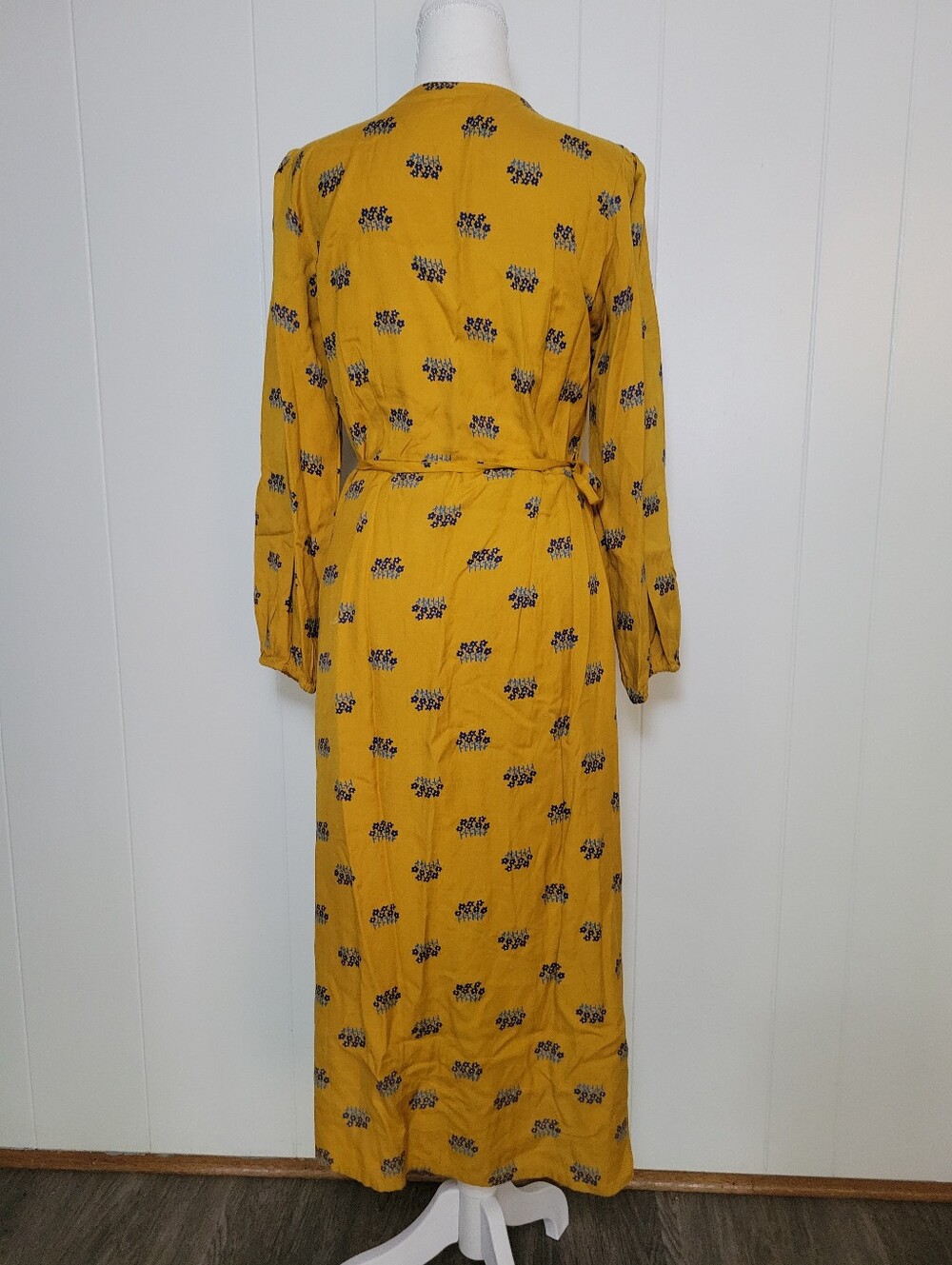 Compania Fantastica Aster Print Wrap Dress Midi Mustard Floral Modcloth NWOT M - Picture 9 of 12